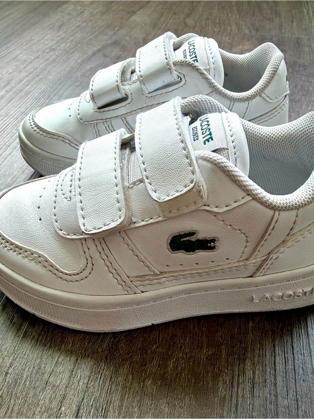 Lacoste T-Clip 748SUI000821G Toddler Size 6 White Sneakers w/ Box